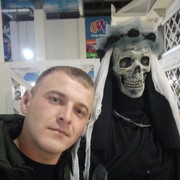  ,  Vanya, 34