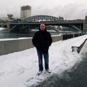  ,   Anton, 38 ,   ,   
