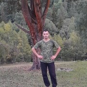  ,  Ruslan, 37