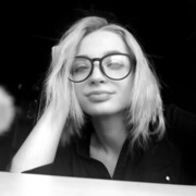  -,  Kateria, 24