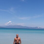  ,   Omur, 54 ,   ,   