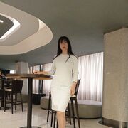  ,   Lara, 42 ,   