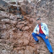  ,  Alisher, 43