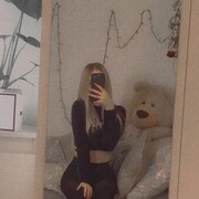  , 