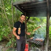  ,   Arman, 32 ,   ,   