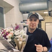  ,   Aleks, 41 ,   ,   