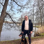  ,  Andrius, 40