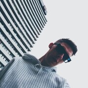  ,  Alex, 31