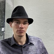  ,  Alex, 23
