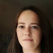  , 