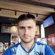  ,   Vlad, 32 ,   