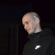  ,  Misha, 22