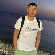  ,  Anton, 36