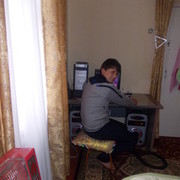  -,  Assli, 33