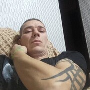  ,  Andrey, 40