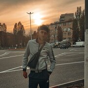 ,   Arsen, 29 ,     , c 