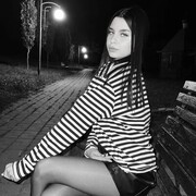  ,  Karolina, 21
