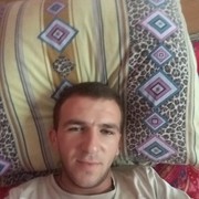  ,  Petr, 30