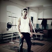  ,  Artur, 30
