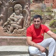  ,   Davit, 36 ,   ,   