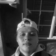  ,  Alena, 19