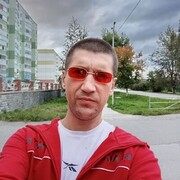  ,  Evgen, 40