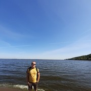  ,   Den, 35 ,   ,   , c 