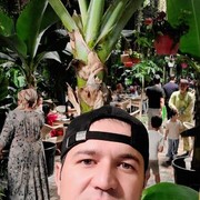  ,  Alisher, 33