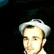  ,  Mukamed, 33