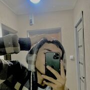  ,  Azizbek, 20