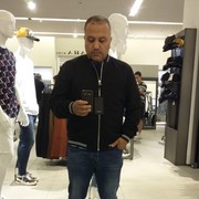  ,   Gio, 46 ,   