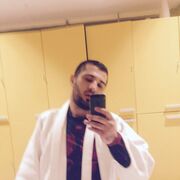  -,   Ali, 30 ,   ,   