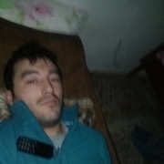  ,  Shaxzodbek, 35