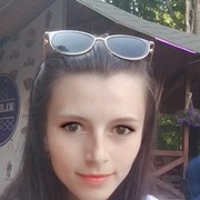  ,  Tanya, 25