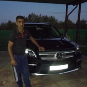  ,   Laert, 44 ,   