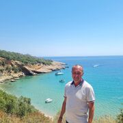  ,  Serghei, 52