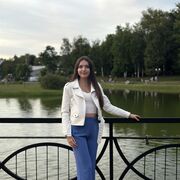  ,  Yulia, 25