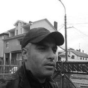  ,   Alex, 39 ,   