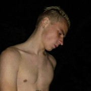  ,   Edd, 24 ,  