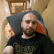  ,  Aleksandr, 40