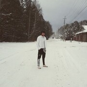  ,   Joni, 27 ,   ,   