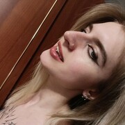  ,  Elya, 22