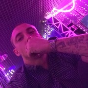   ,  Vlad, 29