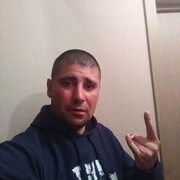  ,   Artur, 38 ,   ,   