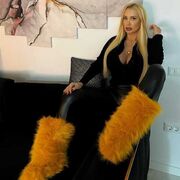  ,   Lena, 37 ,   ,   