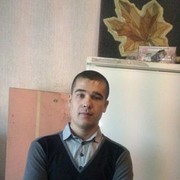  ,   Jonik, 36 ,   