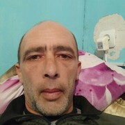  ,  Karen, 44