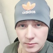  ,  Adrian, 28