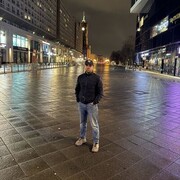  ,  Kenan, 25