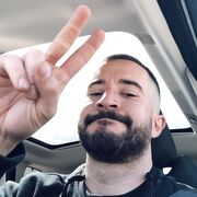  ,   Tony, 42 ,   c 